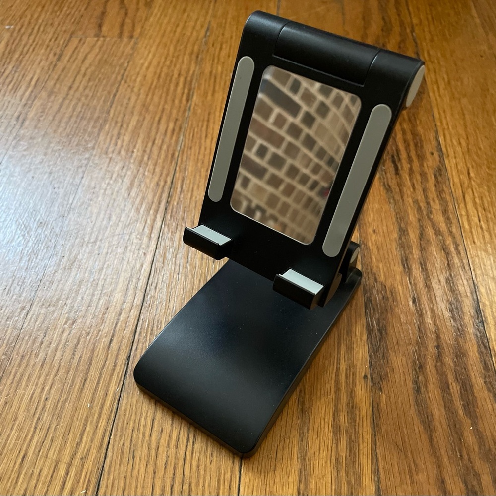 Adjustable Black Travel Phone Stand with Mirror